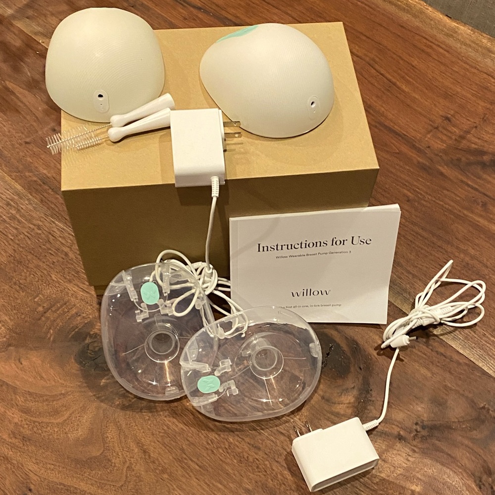 Willow Gen. 3 Pump +Extra Accessories